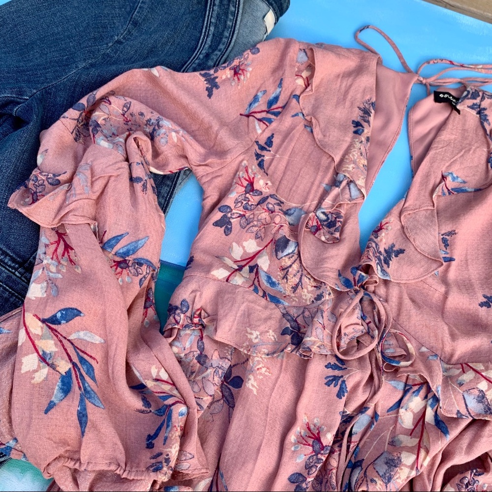 NWT “FLOWY” Solemio Dress Size Small